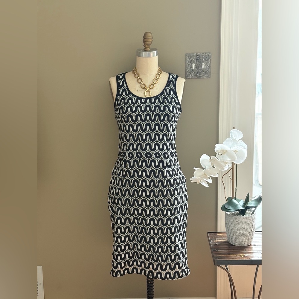 Banana Republic Sheath Straight Lace Squiggle Black/White Dress 4